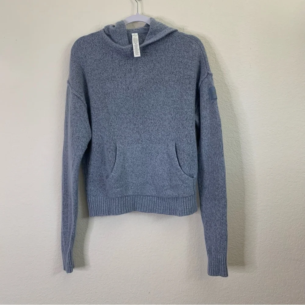 Alo Yoga New Class cashmere hoodie sweatshirt Celestial Blue XS